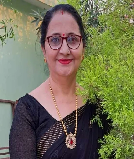 मीना न्यौपाने खतिवडा