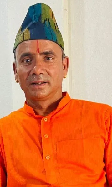 नवराज अधिकारी