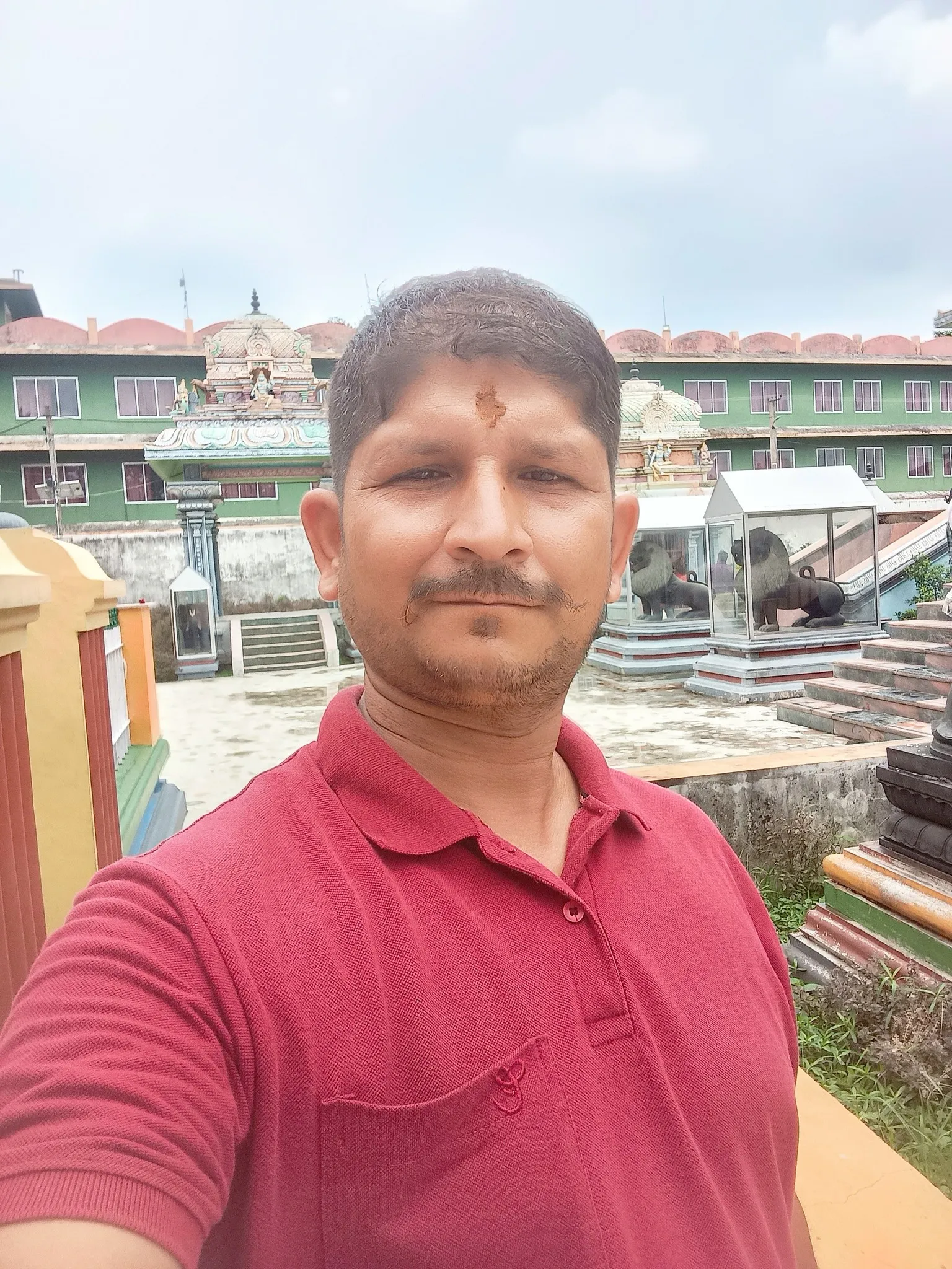 शिव/रोशन